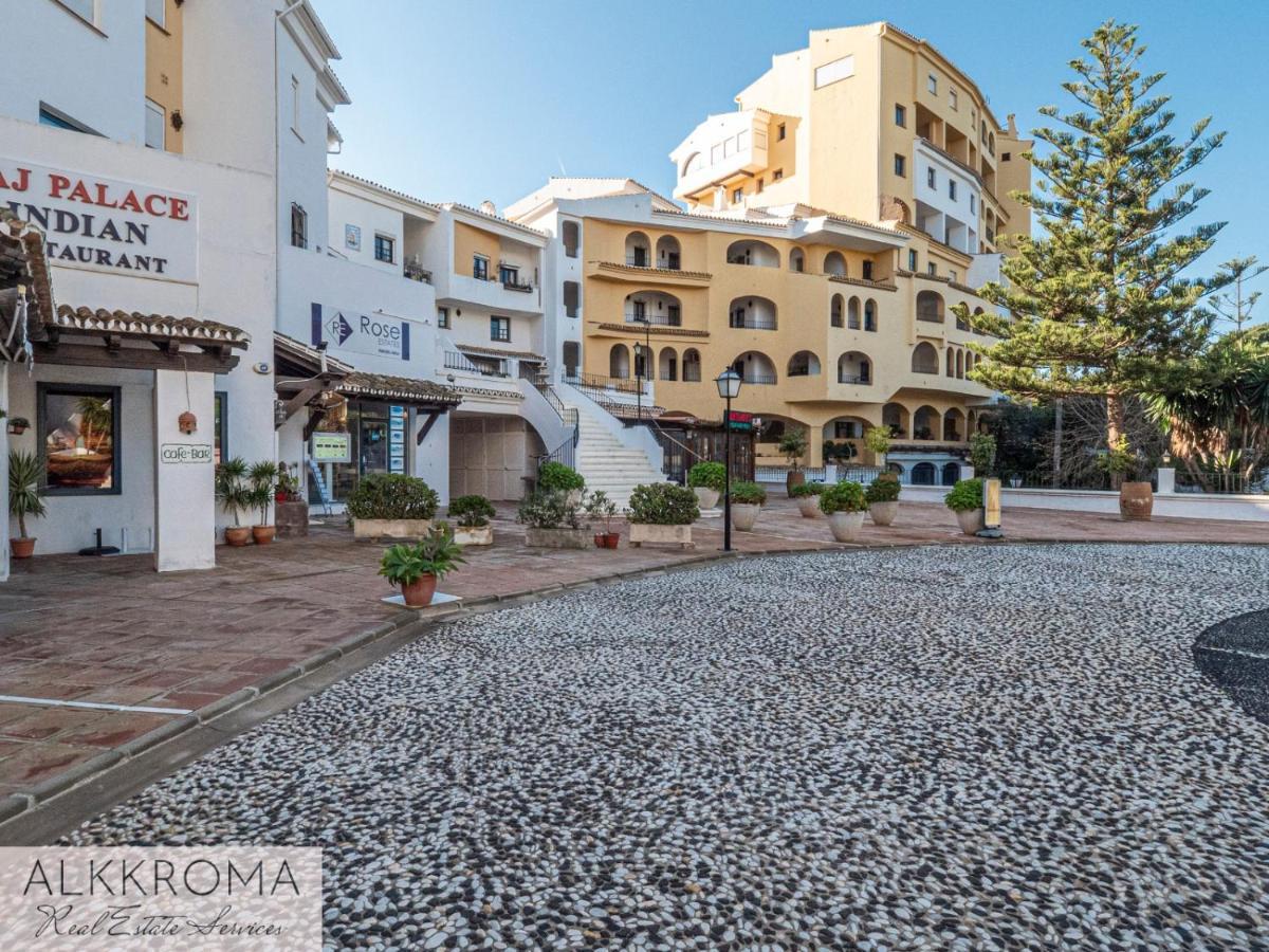 Cabopino Stylish Modern Apartment With Wifi & Parking And Great Views Marbella Exterior foto