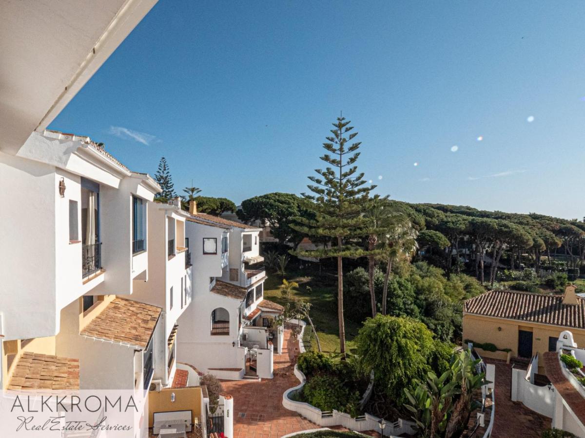 Cabopino Stylish Modern Apartment With Wifi & Parking And Great Views Marbella Exterior foto