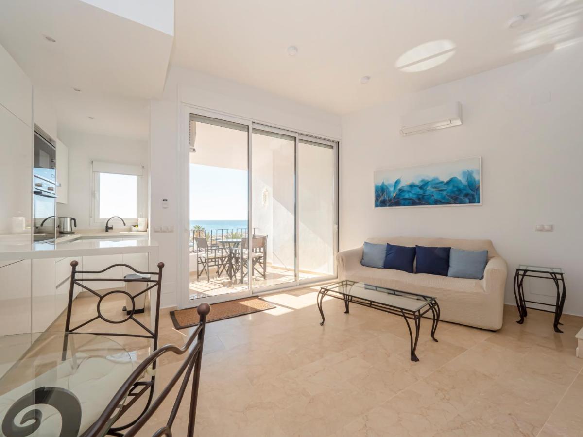 Cabopino Stylish Modern Apartment With Wifi & Parking And Great Views Marbella Exterior foto